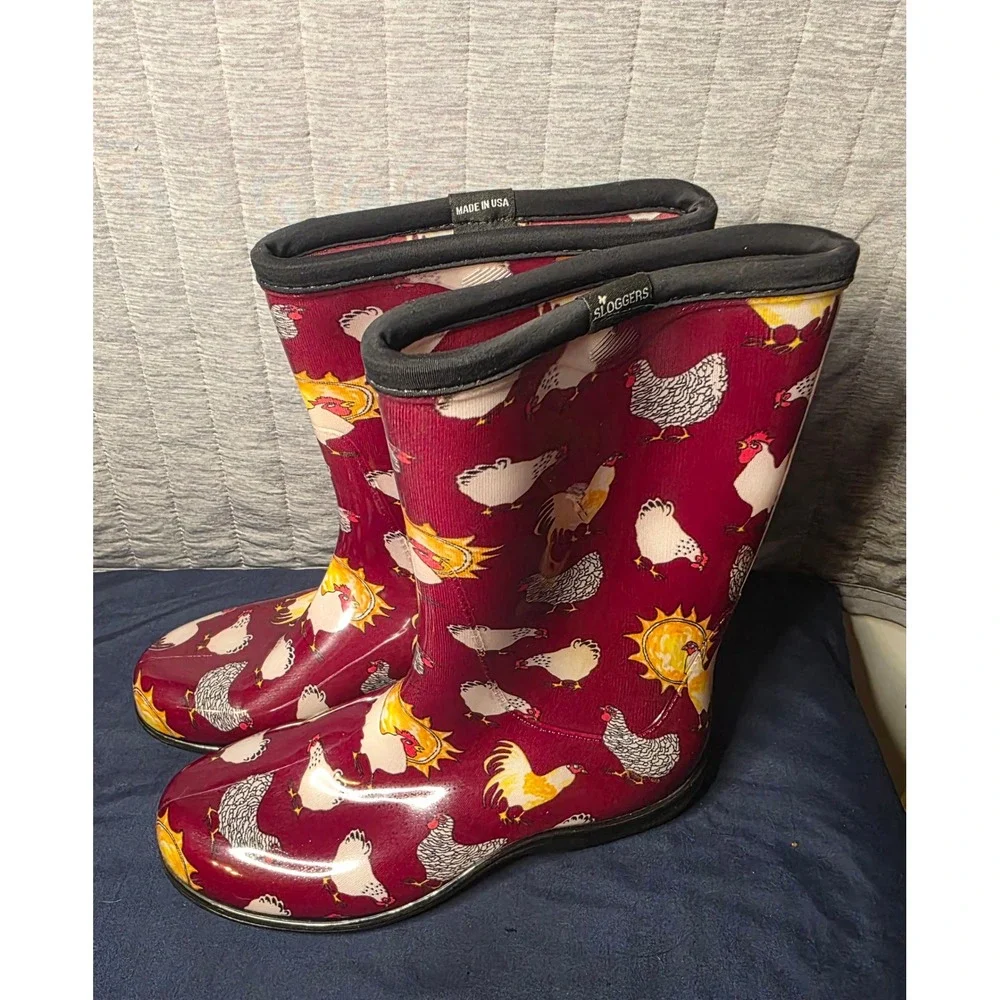 633 Sloggers Womens 9 Rain Garden Boots Chicken Rooster Print Burgundy MadeinUSA